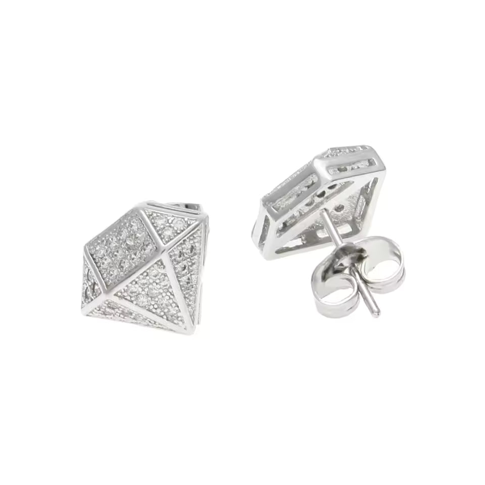 Boucles d`oreilles en forme de diamant