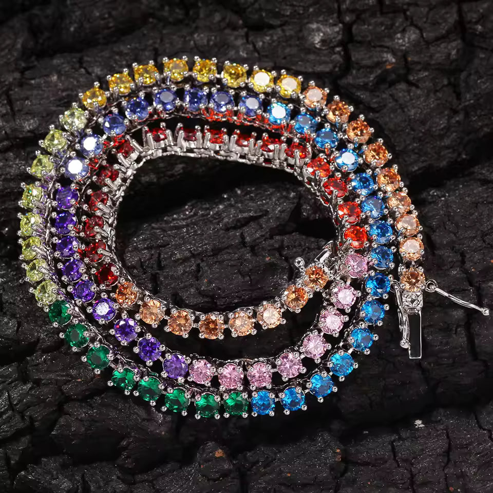 collier multicolore