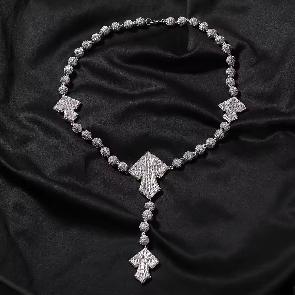 collier en perle croisée