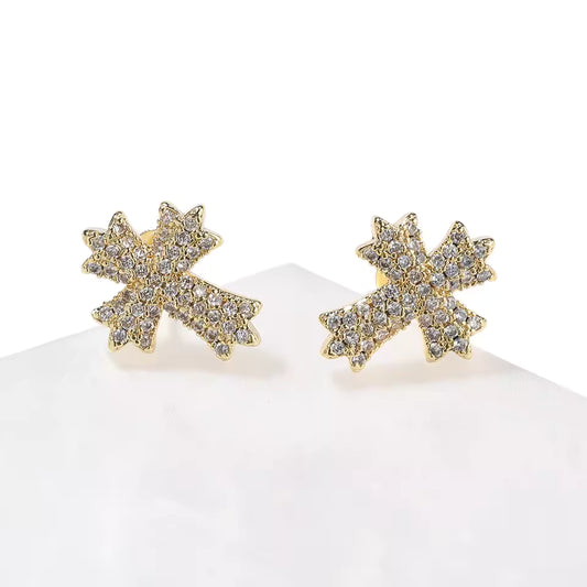 Boucles d`oreilles en croix de 3 branches